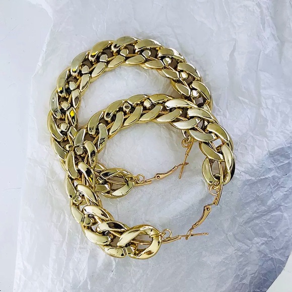 ✨Cuban Chain Hoop Earrings ✨ - Picture 3 of 3